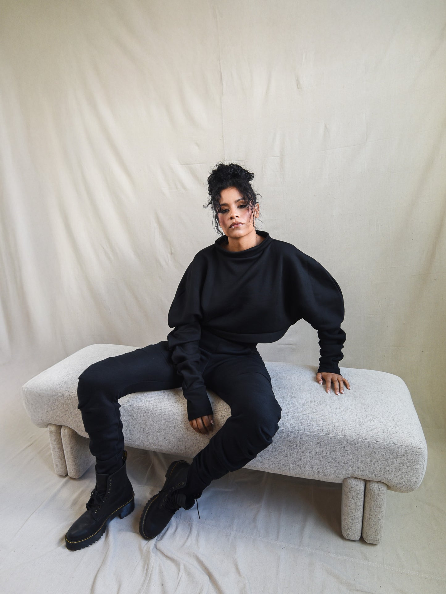 Jade Black Oversized Fleece Sweatshirt